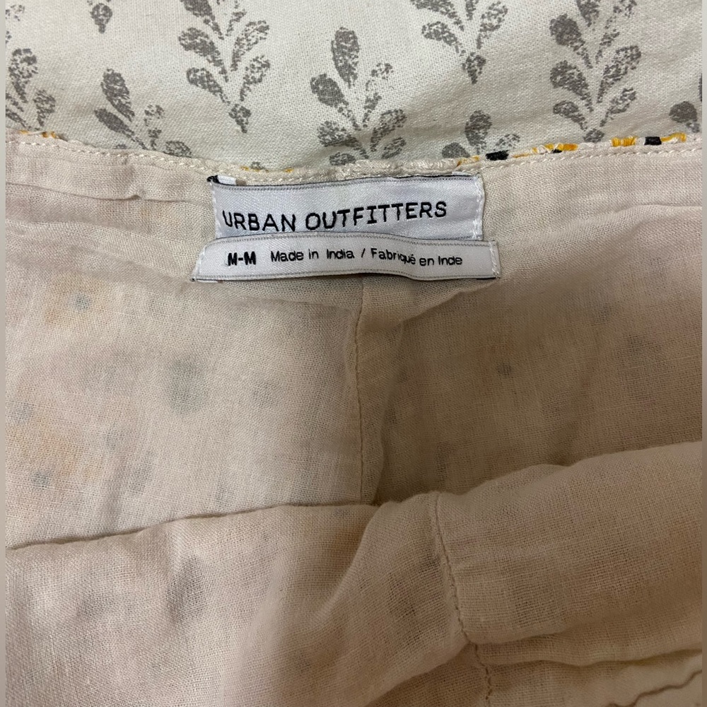 Urban Outfitters High Waisted Yellow Shorts - Picture 2 of 5